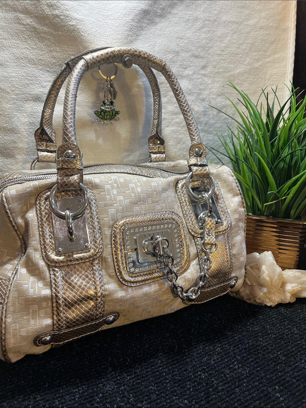 VINTAGE late 1990s GUESS metallic gold Grunge-Glam bowler(P41)